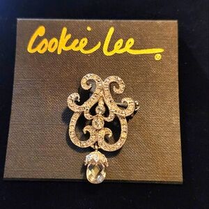 CookieLee Crystal Pin Brooch